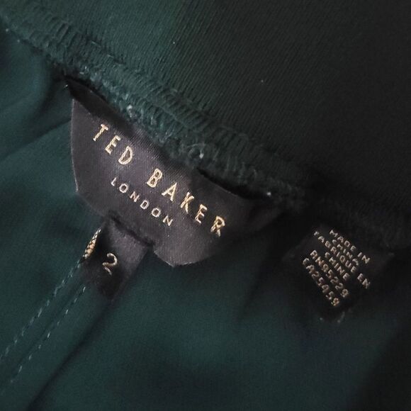 Ted Baker Aliadd Rib Detail Pull On Pant in Dark Green - Picture 10 of 12